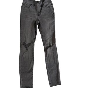 Madewell Women’s 9” Mid Rise Skinny Jeans in Black Sea Distressed Raw Hem, 26.